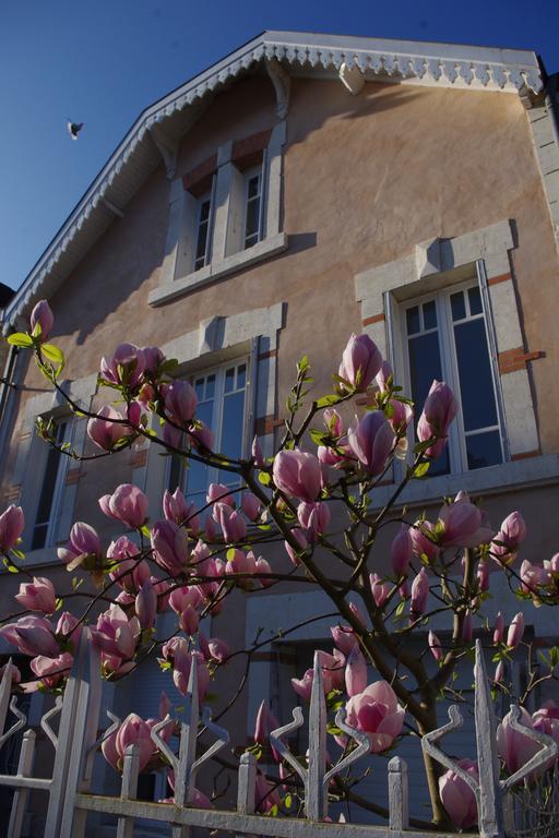 Chambres D'Hotes Couleurs Du Temps Perigueux Exterior photo